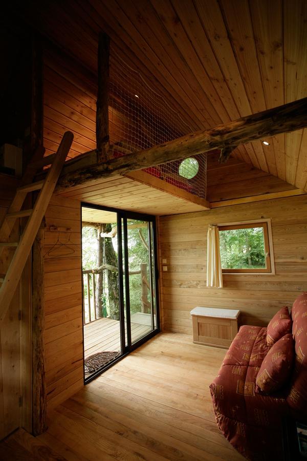 La Cabane Aux Secrets - Au Milieu De Nulle Part Outines Ngoại thất bức ảnh